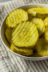 Homemade Preserved Dill PIckle Slices