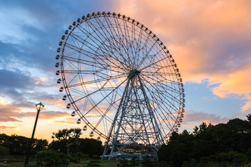 東京都江戸川区 夕暮れの葛西臨海公園 観覧車