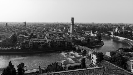 panoramic view of the ancient city of verona with the adige river dividing the old city from the new - obrazy, fototapety, plakaty