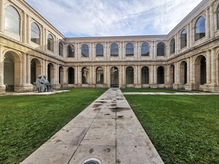 Patio  del museo de arte de Valladolid Espa&ntilde;a