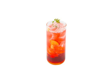 cocktail with ice and mint
얼음과 민트를 넣은 칵테일