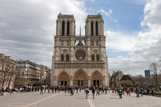 Facade of cathedral, Notre Dame Cathedral, Paris, France