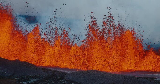 Hawaii Mauna Loa volcano erupting molten hot lava