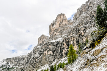 Gr&ouml;dner Joch, Sellagruppe, Sellamassiv, Gr&ouml;dnertal, Val Gardena, H&ouml;henweg, Dolomiten, Winter, Herbst, Schneedecke, Wintereinbruch, S&uuml;dtirol, Italien
