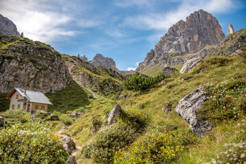 Fototapeta na wymiar Panorami suggestivi Dolomiti Paganella