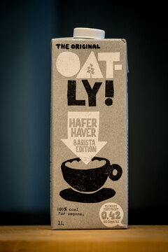 Pack of Oatly plant based hafer milk, barista edition. Fully vegan