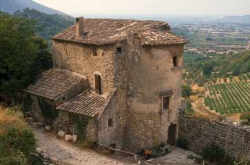 Eglise, Village, Oppede le Vieux, Parc naturel régional du Luberon, 84, Vaucluse, France