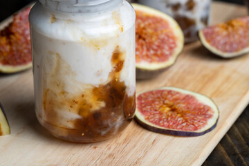 delicious yogurt with the taste of figs
