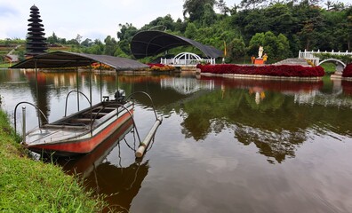 boat on the lake