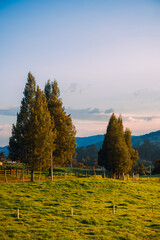 Casa campestre sobre las montañas de Colombia