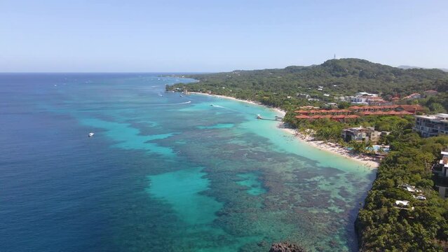 Roatan, Honduras. The best snorkeling place in the world.
West Bay, drone footage.