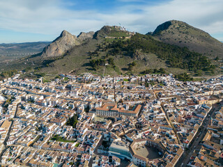 Naklejka premium vistas aérea del municipio de Archidona en la provincia de Málaga, Andalucía 