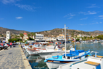 Fototapeta na wymiar Fischereihafen Elounda, Agios Nikolaos, Kreta