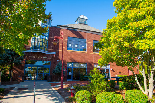 Warwick Public Library Central Library At 600 Sandy Lane In City Of Warwick, Rhode Island RI, USA. 