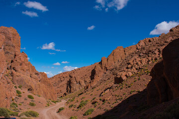 Rocas en la montaña de distintas formas, Antofagasta de la Sierra, Catamarca, Argentina