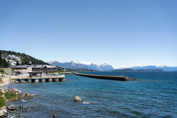 Paisaje del Puerto San Carlos en Bariloche, Provincia de Río Negro, Argentina.