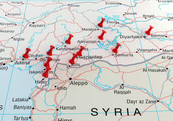 Naklejka premium Turkey Earthquake Map, City with a Red Pin