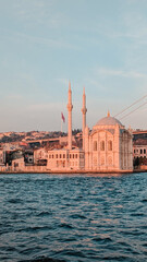 Fototapeta na wymiar Ortakoy Mosque (as known as the Grand Mecidiye Mosque) on the Bosphorus in Istanbul.
