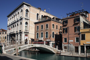 Fototapeta na wymiar Venice, the city of lagoons, remains a beautiful destination.