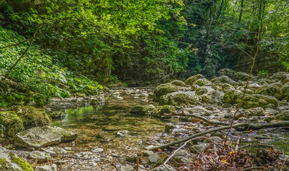 Wanderweg zum Kozijak Wasserfall im Triglav Nationalpark in Slowenien