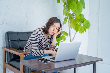 40代後半から加齢による自律神経の乱れによる睡眠不足に繋がる