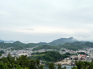 Fototapeta na wymiar 尾道　千光寺山から向島を望む