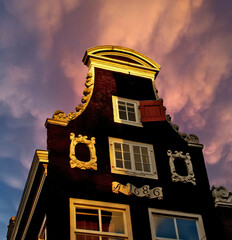 Tipica casa en Amsterdam, Paises Bajos.                  
Typical house in Amsterdam, Netherlands