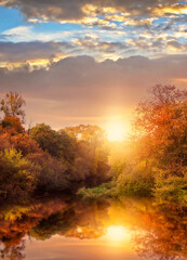 Obraz na płótnie Canvas beautiful sunset over the Swider River in Otwock