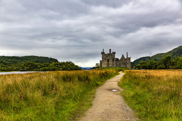 Fototapeta na wymiar The Kilchurn Castle