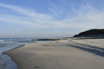 Winter impressions from the beach in Debki