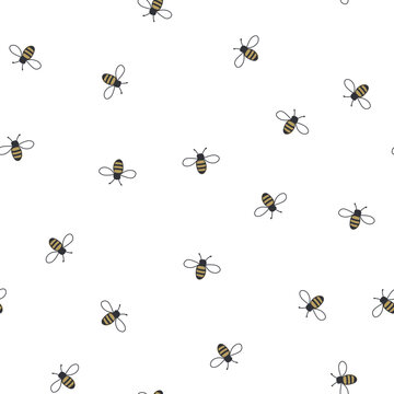 Cute hand drawn honey bee seamless pattern