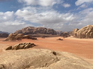 Fototapeta na wymiar Landschaft im Wadi Rum (Jordanien)