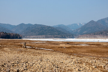タウシュベツ川橋梁（北海道河東郡上士幌町）