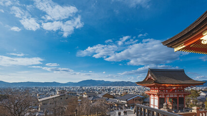 清水寺から京都の街並みを望む