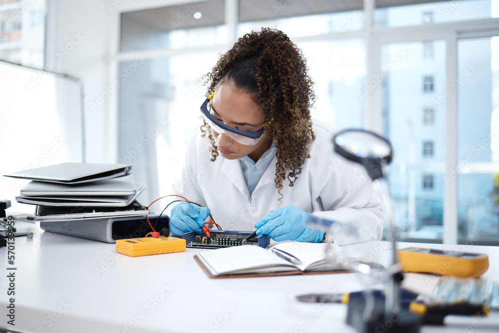 Poster Computer hardware, repair and black woman electrician working on electronic cpu, circuit and chip. Technology maintenance, programming and female technician fix coding, motherboard and processor