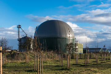Eine Biogasanlage auf dem Land