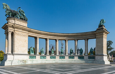 Fototapeta premium Heroes Square in Budapest, Hungary