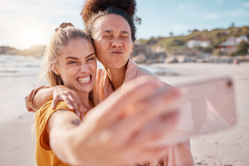 Selfie, women and friends on beach, funny and summer vacation for break, bonding and playful...