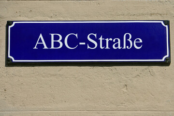Emailleschild ABC-Straße