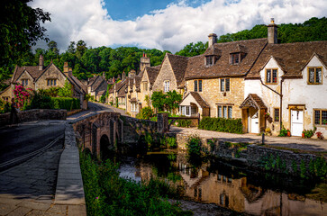 Castle Combe, Cotswolds, Wiltshire  - obrazy, fototapety, plakaty