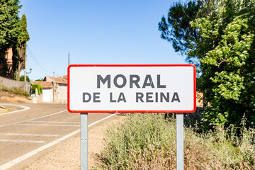 Fototapeta premium town entry sign at Moral de la Reina, province of Valladolid, Castile and Leon, Spain