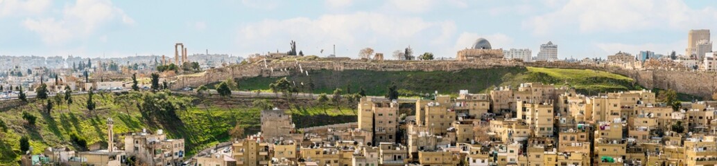 Obraz premium جبل القلعة - قلعة عمان- الاردن - Amman castle- the castle mountain- Jordan