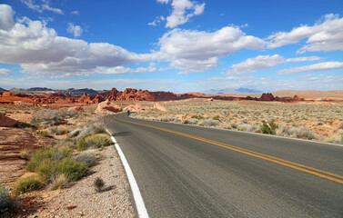 Fototapeta na wymiar On the road in Valley of Fire State Park, Nevada