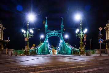 Fototapeta na wymiar Liberty Bridge, Budapest , Hungary, long exposure photography 
