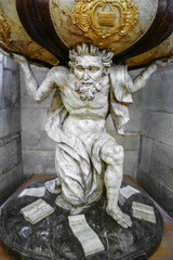 Obraz premium Statue detail in the Santiago de Compostela Cathedral, Galicia, Spain