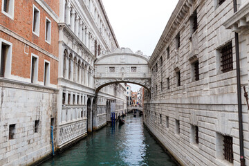 Fototapeta na wymiar Grand Canal with many gondolas and boats in Venice
