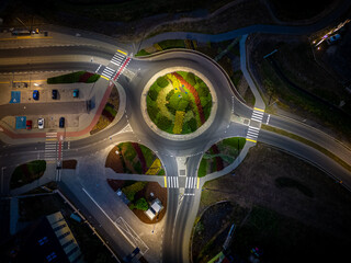 zielone rondo Politechniki Opolskiej w Opolu widok z góry © Henryk Niestrój