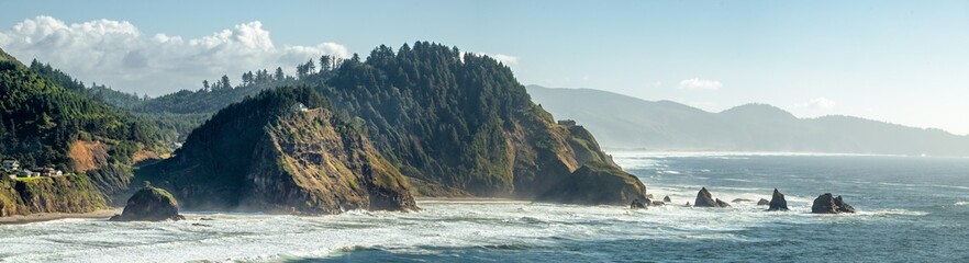 Panoramic view of Cape Meares on a hazy day, Oregon © Marquicio