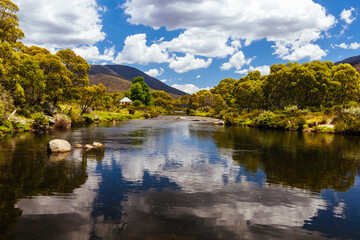 Fototapeta premium Lake Crackenback and Thredo River in Australia