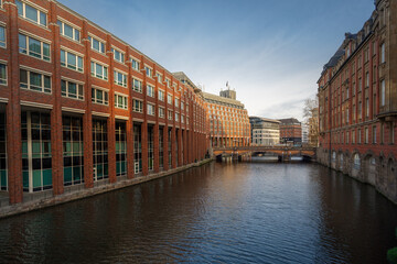 Naklejka premium Alsterfleet Canal at Speicherstadt warehouse district - Hamburg, Germany